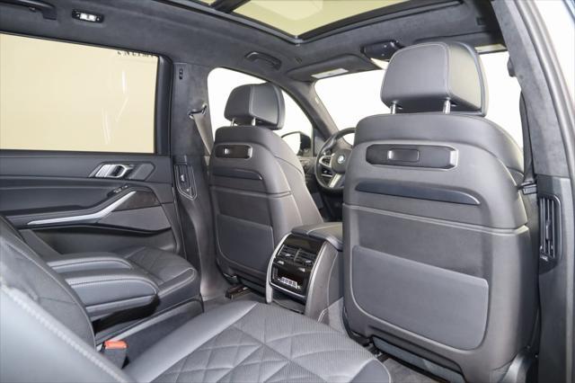 used 2024 BMW X7 car