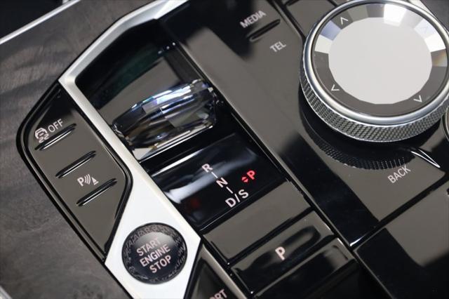 used 2024 BMW X7 car