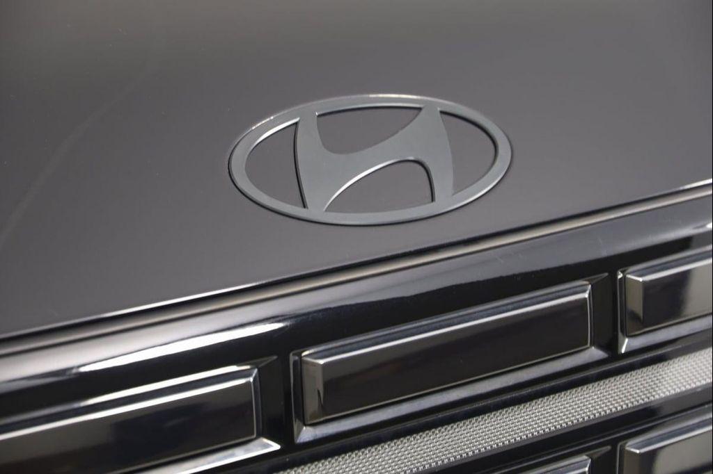 used 2024 Hyundai Santa Fe car, priced at $34,990