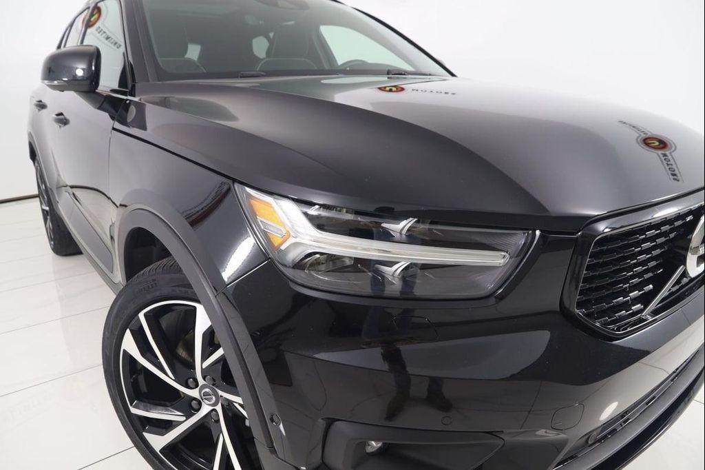 used 2022 Volvo XC40 car, priced at $28,890