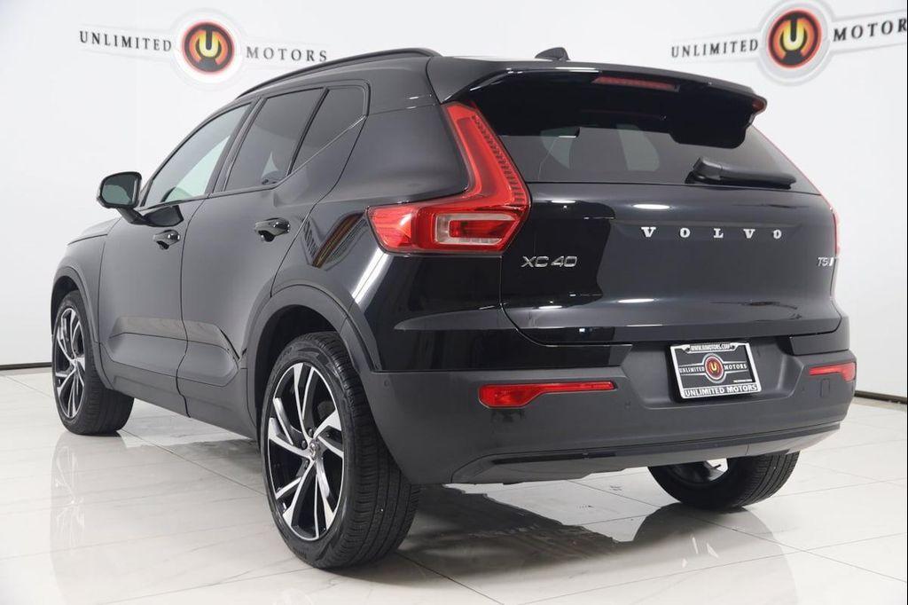 used 2022 Volvo XC40 car, priced at $28,890