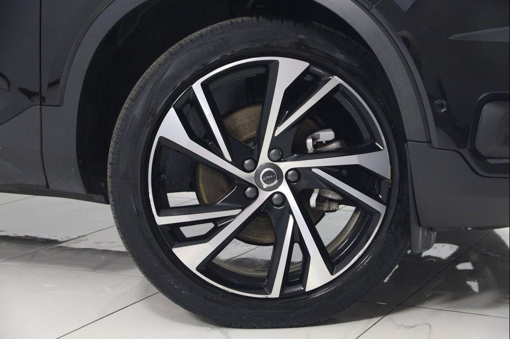 used 2022 Volvo XC40 car, priced at $28,890