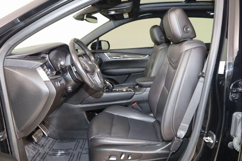 used 2020 Cadillac XT5 car, priced at $21,490