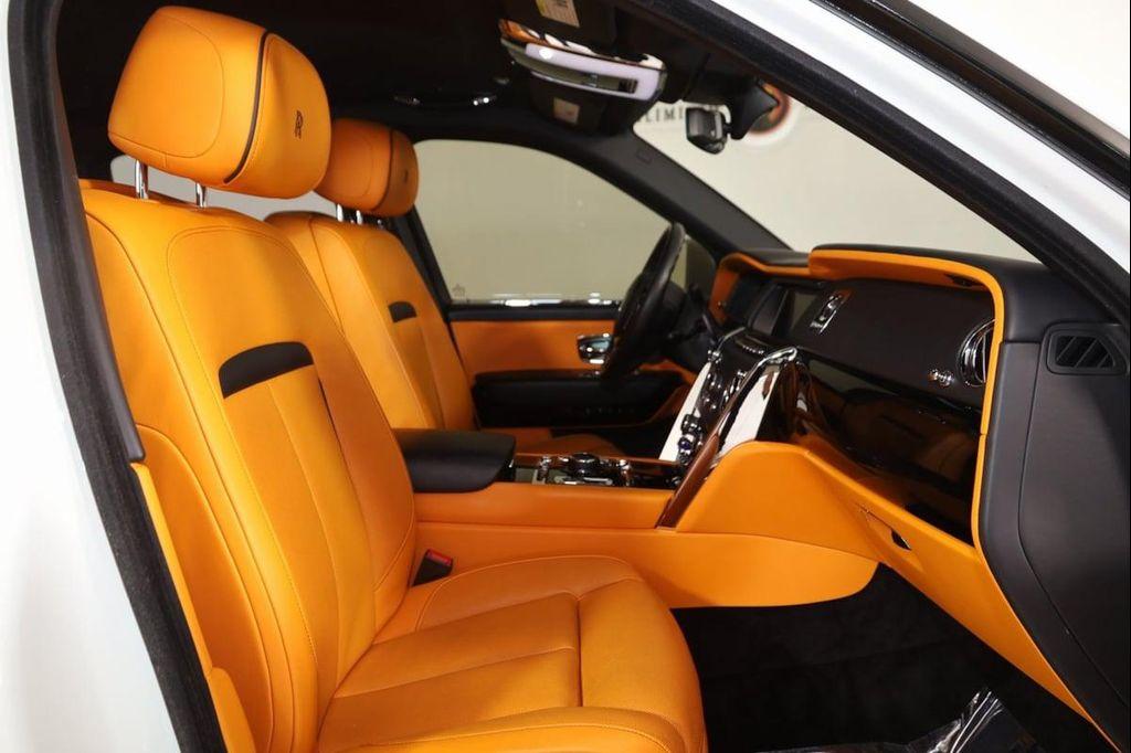 used 2021 Rolls-Royce Cullinan car, priced at $265,000