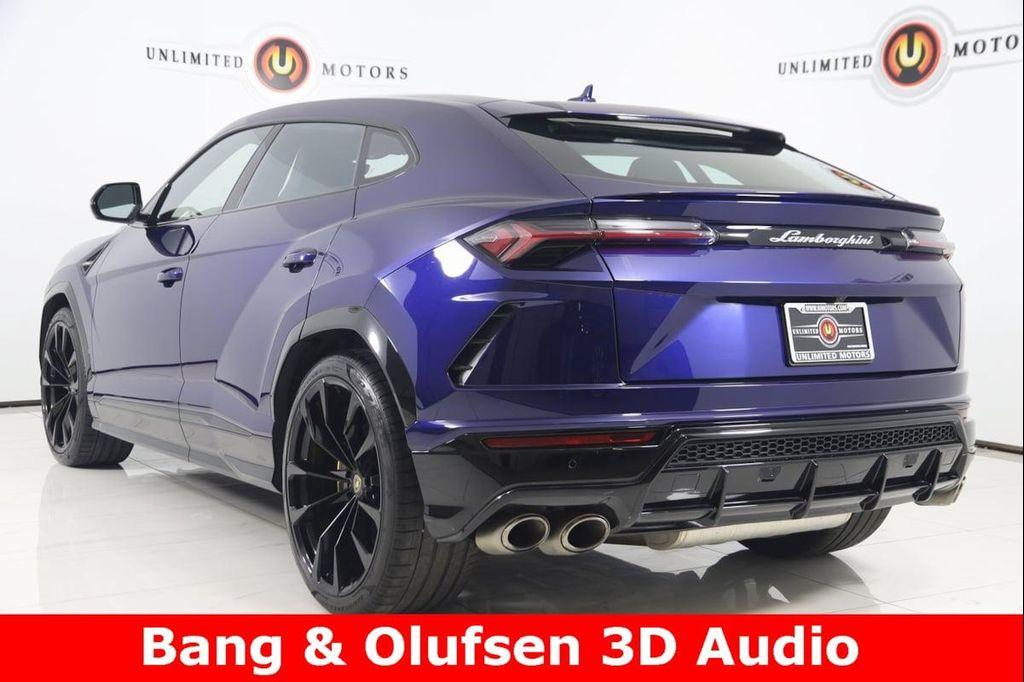 used 2021 Lamborghini Urus car, priced at $198,000