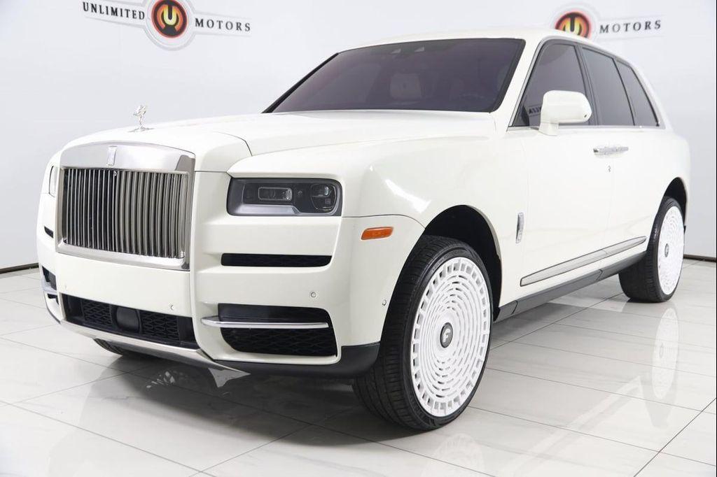 used 2020 Rolls-Royce Cullinan car, priced at $219,990