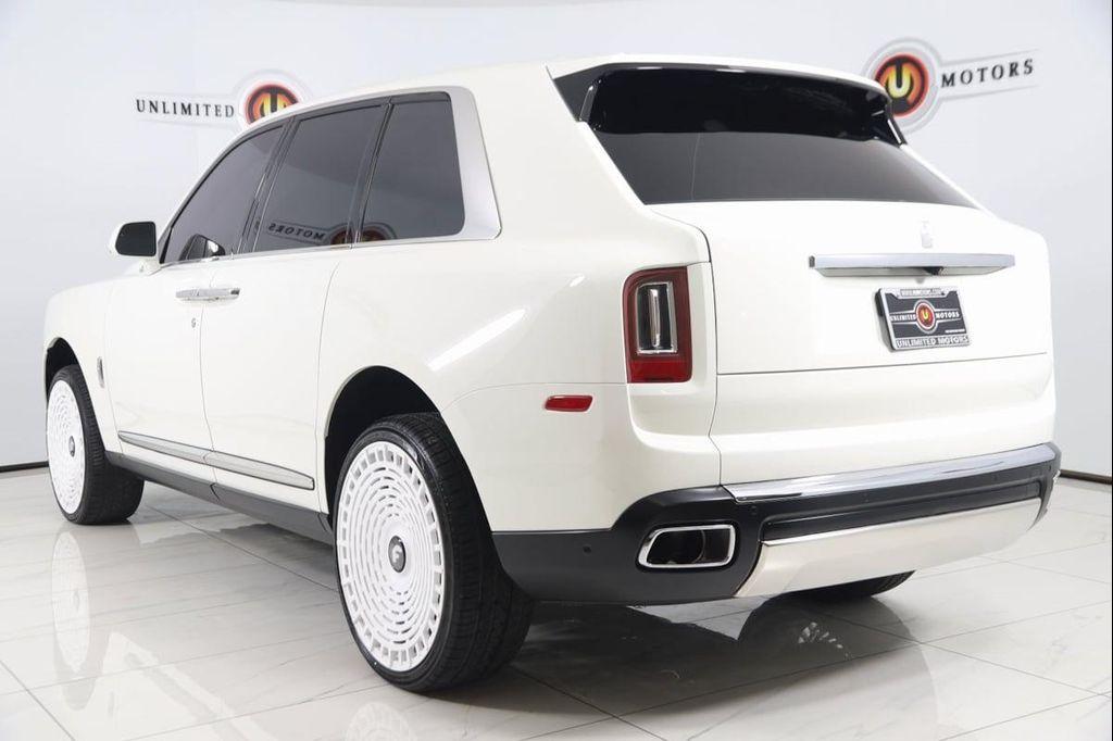 used 2020 Rolls-Royce Cullinan car, priced at $219,990