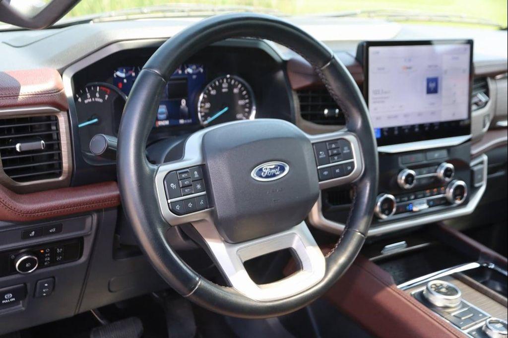 used 2023 Ford Expedition car, priced at $53,990