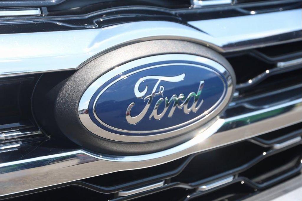 used 2023 Ford Expedition car, priced at $53,990