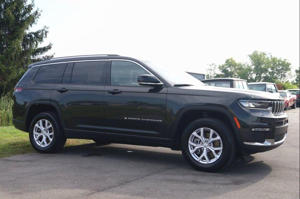 used 2021 Jeep Grand Cherokee L car, priced at $29,990