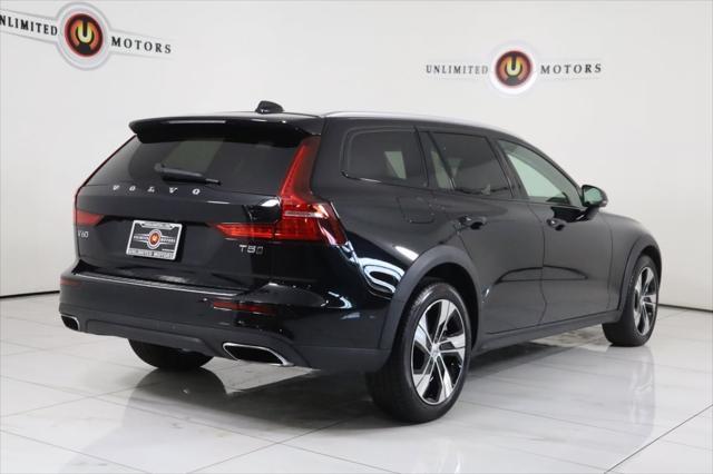 used 2021 Volvo V60 Cross Country car, priced at $31,500