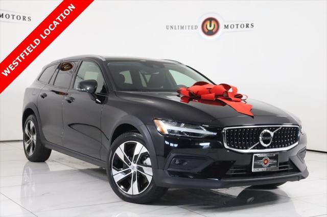 used 2021 Volvo V60 Cross Country car, priced at $31,500