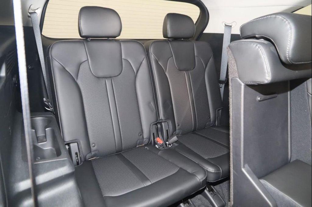 used 2022 Kia Sorento car, priced at $26,500