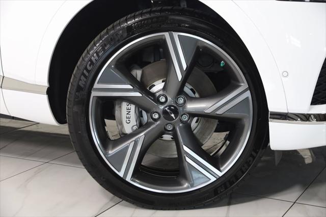 used 2025 Genesis GV80 car, priced at $66,000