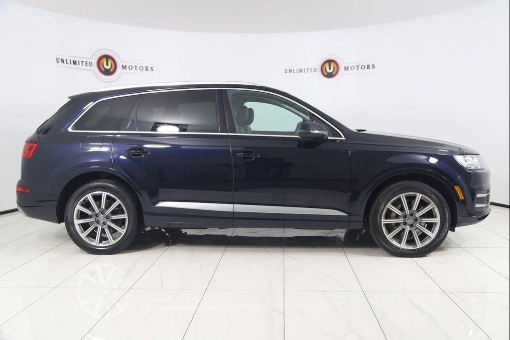 used 2018 Audi Q7 car, priced at $17,500