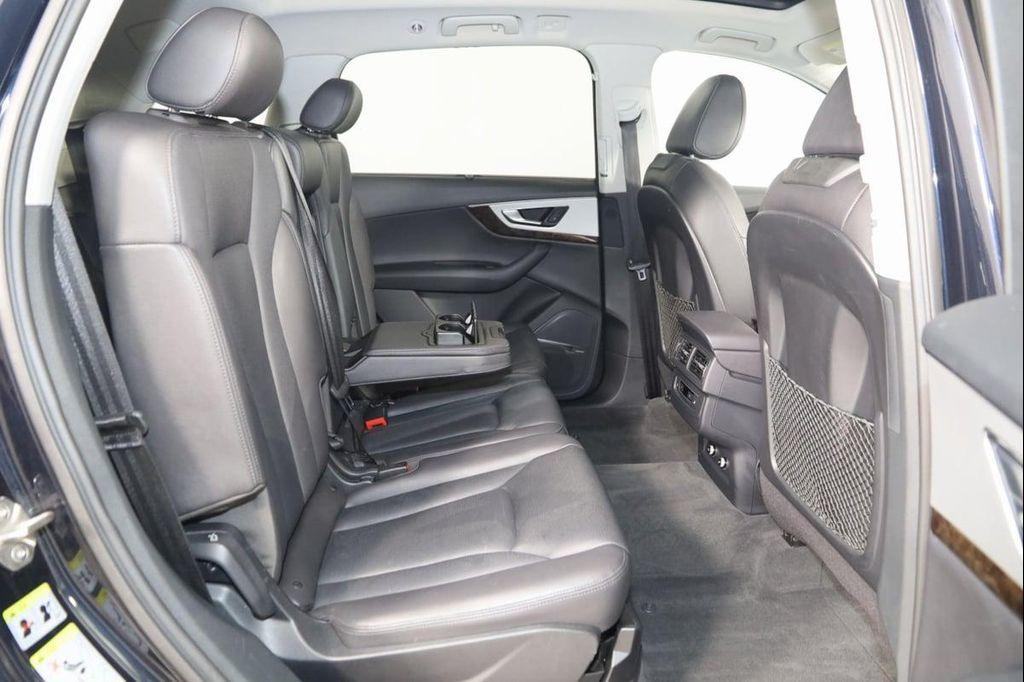 used 2018 Audi Q7 car, priced at $17,500