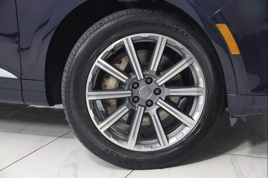 used 2018 Audi Q7 car, priced at $17,500