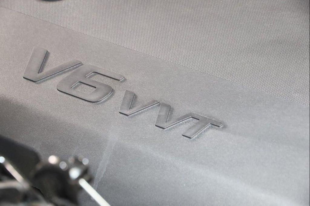 used 2023 Chevrolet Traverse car, priced at $29,990