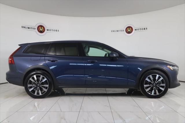 used 2022 Volvo V60 Cross Country car, priced at $32,500