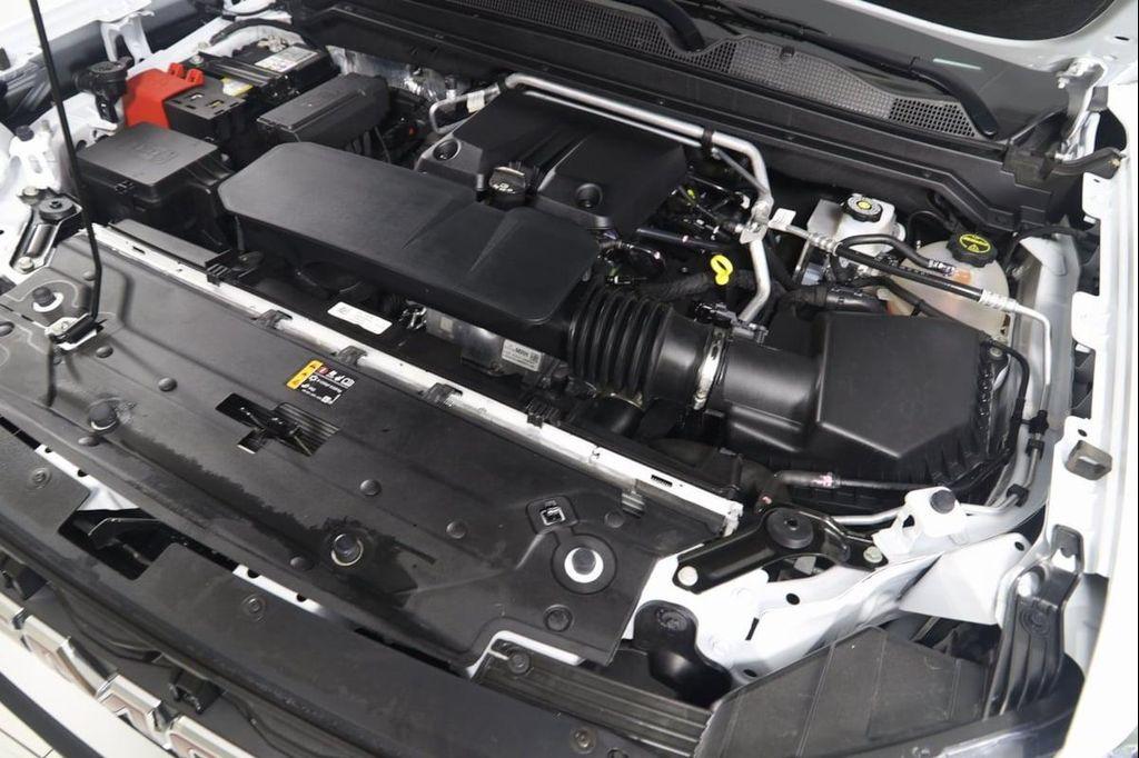 used 2024 GMC Canyon car, priced at $37,990