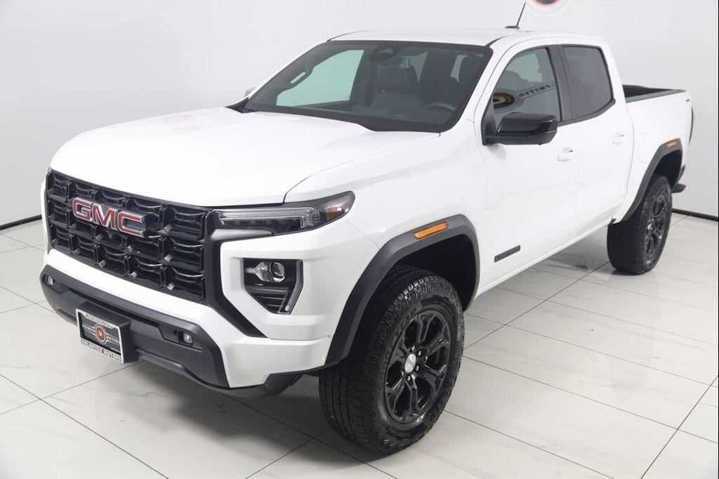 used 2024 GMC Canyon car, priced at $37,990