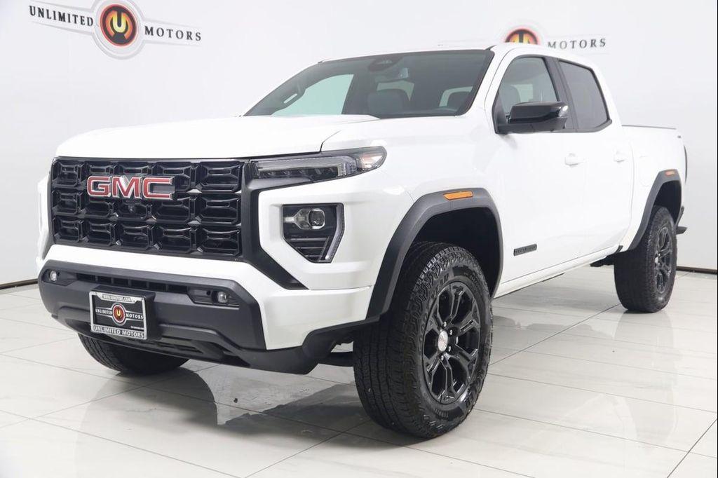 used 2024 GMC Canyon car, priced at $37,990