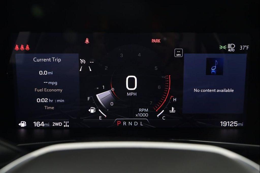 used 2024 GMC Canyon car, priced at $37,990