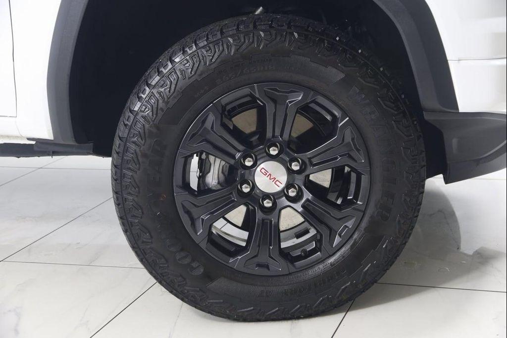 used 2024 GMC Canyon car, priced at $37,990