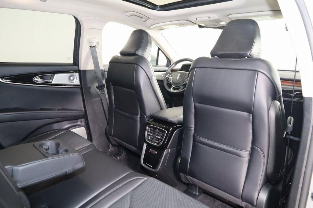 used 2022 Lincoln Nautilus car, priced at $38,500