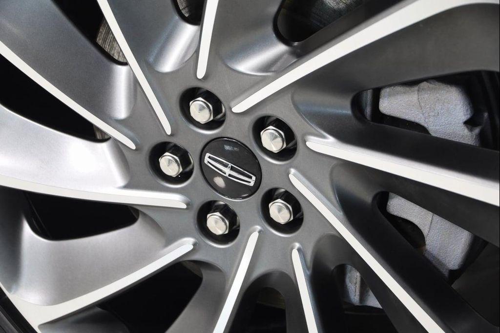 used 2022 Lincoln Nautilus car, priced at $38,500