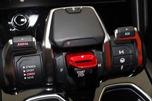 used 2022 Lamborghini Urus car, priced at $212,000