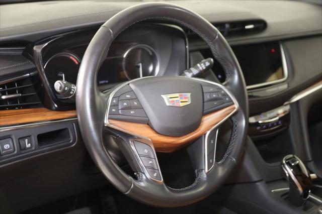 used 2021 Cadillac XT5 car, priced at $31,000