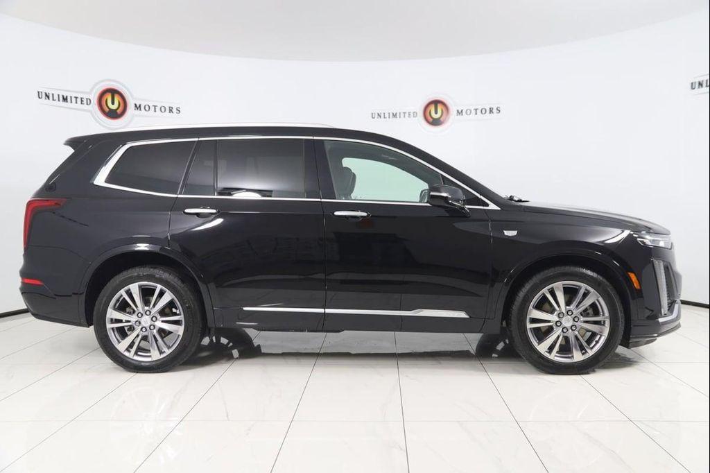 used 2023 Cadillac XT6 car, priced at $38,990