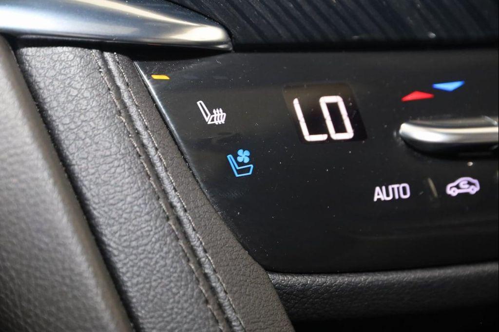 used 2023 Cadillac XT6 car, priced at $38,990
