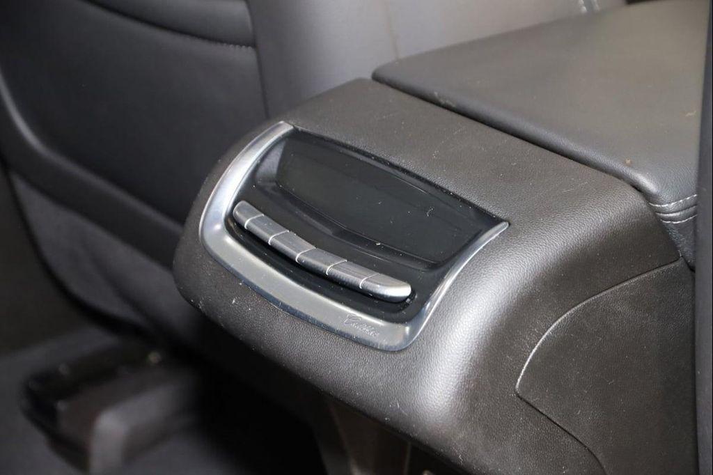 used 2023 Cadillac XT6 car, priced at $38,990