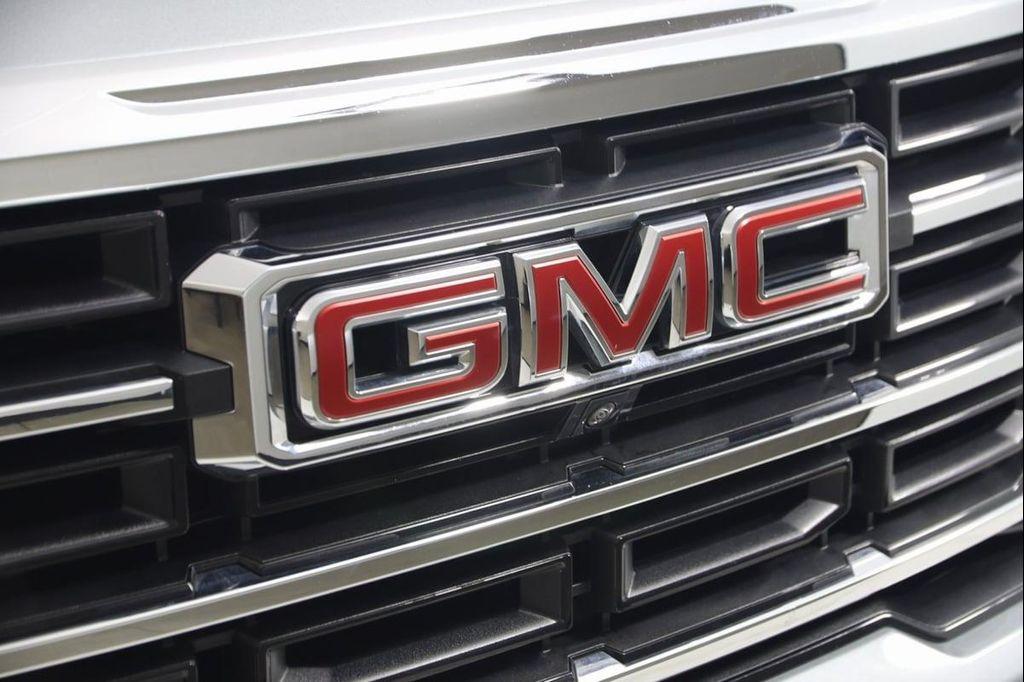 used 2025 GMC Acadia car, priced at $36,490