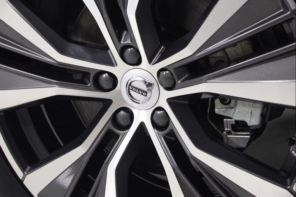 used 2022 Volvo XC60 car, priced at $31,490