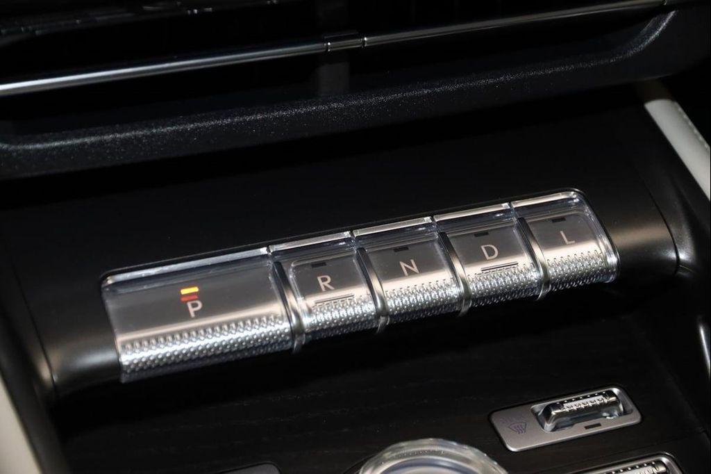 used 2025 Lincoln Nautilus car, priced at $57,990