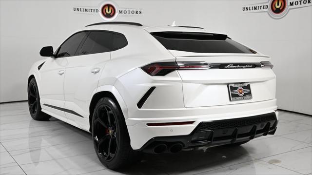 used 2022 Lamborghini Urus car, priced at $227,500