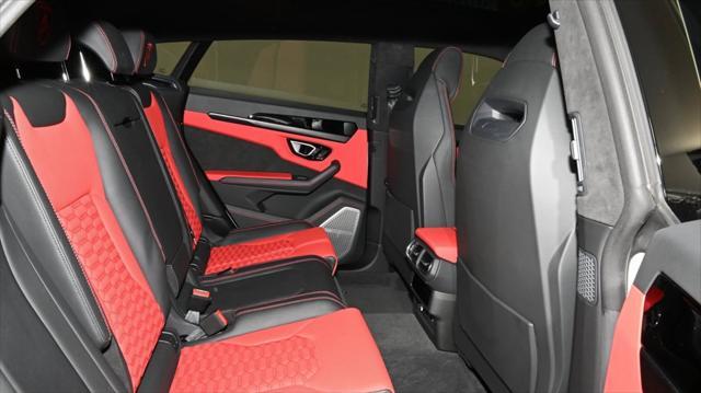 used 2022 Lamborghini Urus car, priced at $227,500