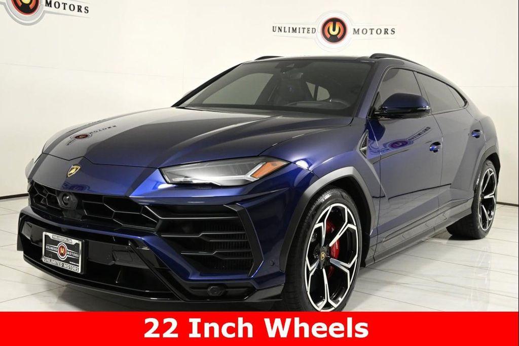 used 2021 Lamborghini Urus car, priced at $210,000