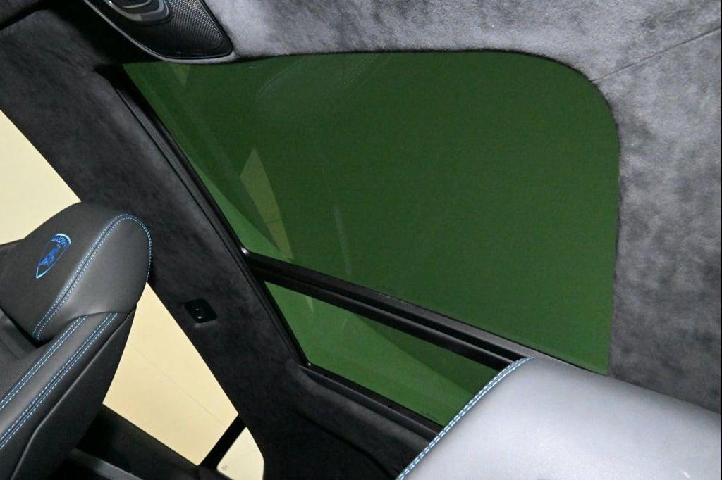 used 2021 Lamborghini Urus car, priced at $210,000