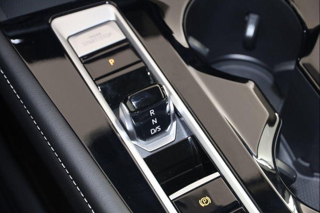 used 2024 Volkswagen Atlas car, priced at $41,990