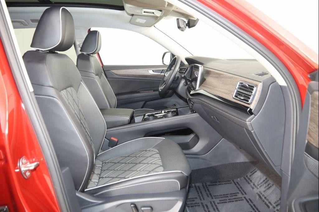 used 2024 Volkswagen Atlas car, priced at $41,990