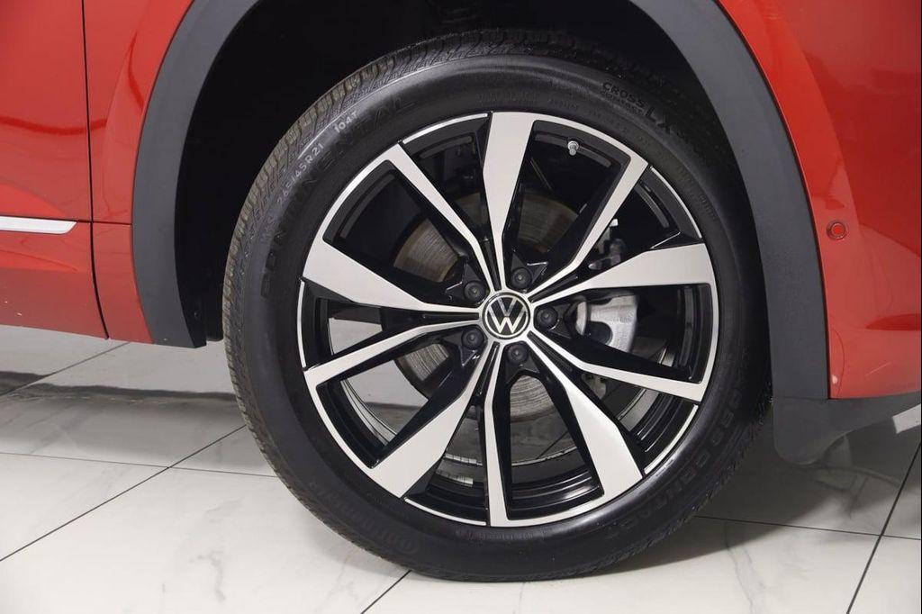 used 2024 Volkswagen Atlas car, priced at $41,990