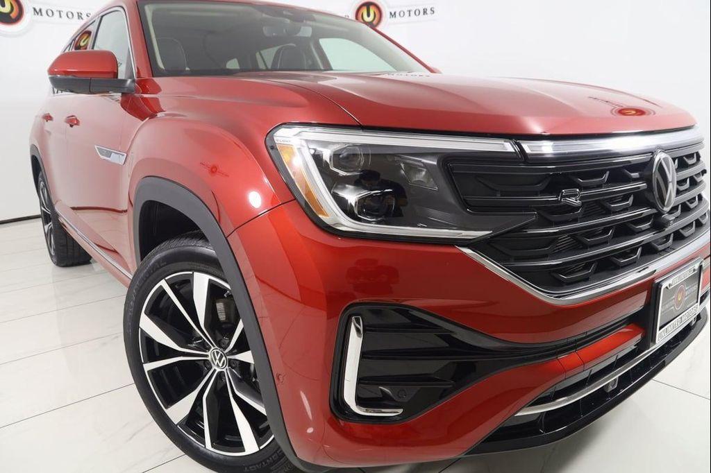 used 2024 Volkswagen Atlas car, priced at $41,990