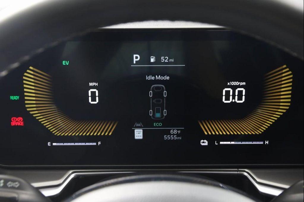 used 2025 Kia Sorento Hybrid car, priced at $35,990