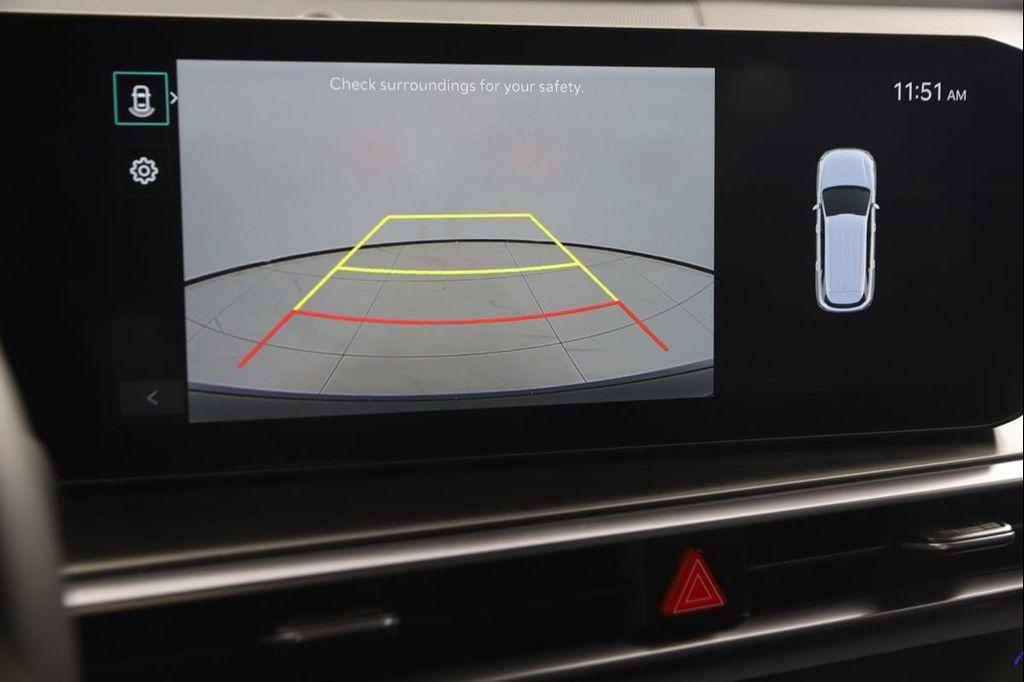 used 2025 Kia Sorento Hybrid car, priced at $35,990