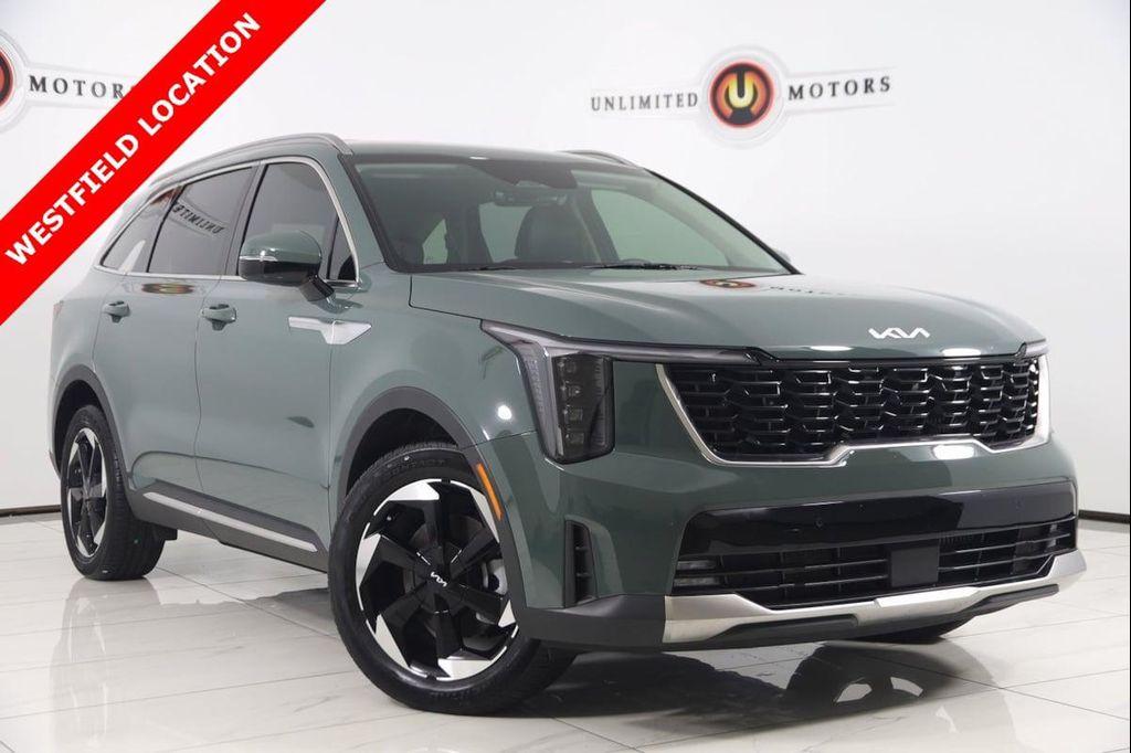 used 2025 Kia Sorento Hybrid car, priced at $36,990
