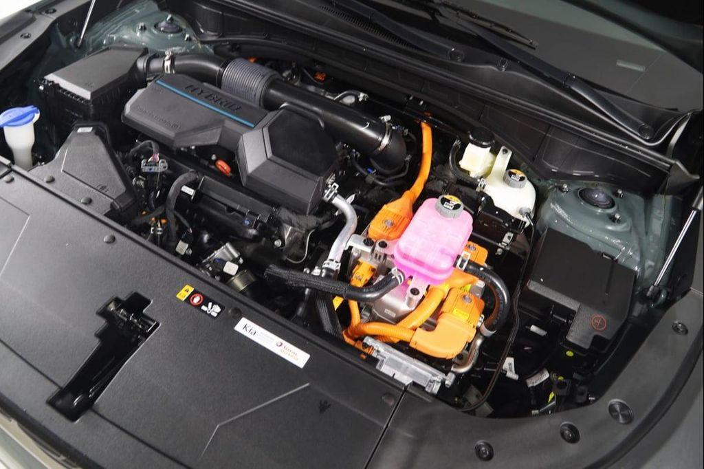 used 2025 Kia Sorento Hybrid car, priced at $35,990